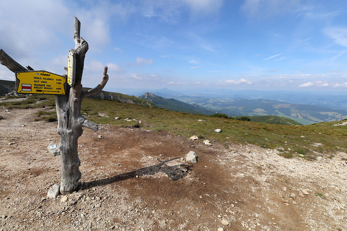 Siwy Wierch, w głębi Wielki Chocz