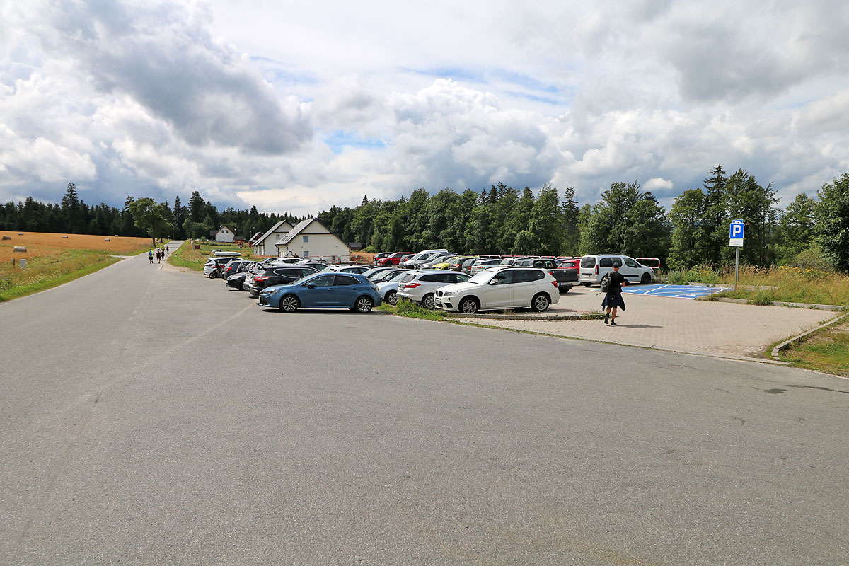 Parking przy Autostradzie Sudeckiej